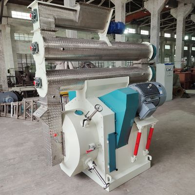 satın al 3 ila 5tph 30kw Ring Pelet Değirmeni Kanatlı Tavuk Yemi İşleme Makinesi online manufacture